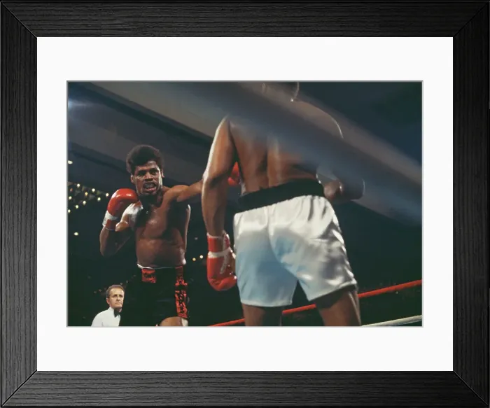 Framed Print : Leon Spinks Framed Print : Leon Spinks