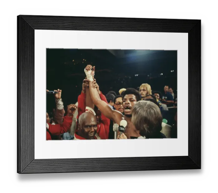 Framed Print : Leon Spinks Victorious Framed Print : Leon Spinks Victorious