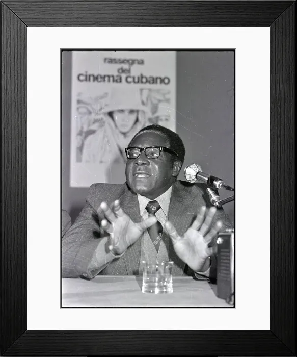 Framed Print : Robert Mugabe Talks at Press Conference Framed Print : Robert Mugabe Talks at Press Conference