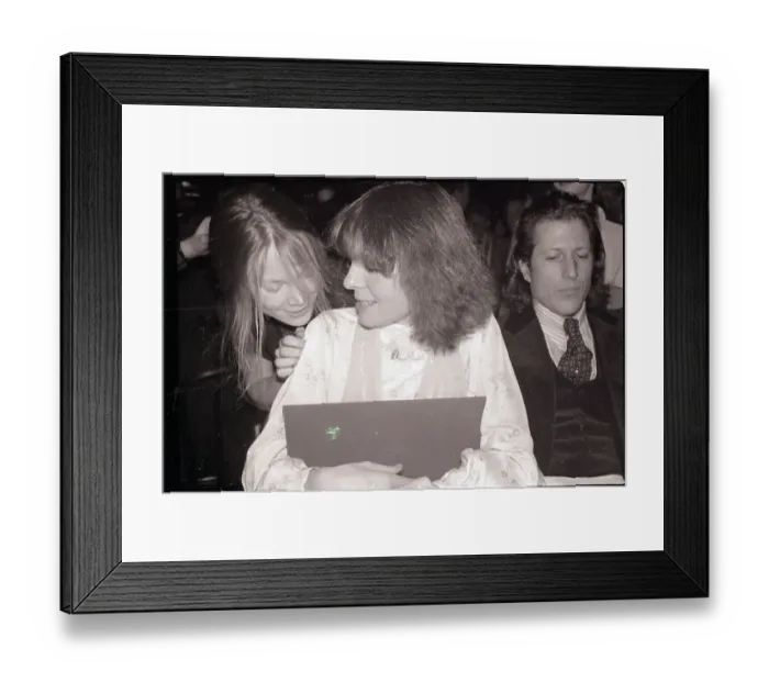 Framed Print : Actresses Sissy Spacek and Diane Keaton Framed Print : Actresses Sissy Spacek and Diane Keaton