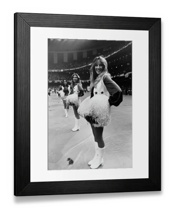 Framed Print : Dallas Cowboy Cheerleader Framed Print : Dallas Cowboy Cheerleader