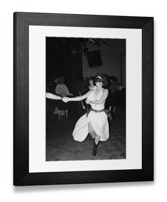 Framed Print : Dancing Couple at Studio 54