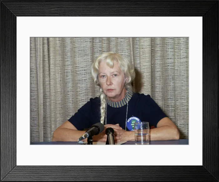 Framed Print : Marie Dietz