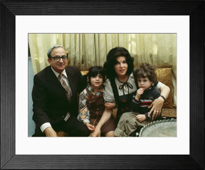 Framed Print : Yitzhak Navon And Family