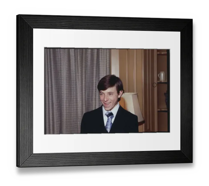Framed Print : Portrait of Steve Cauthen Framed Print : Portrait of Steve Cauthen
