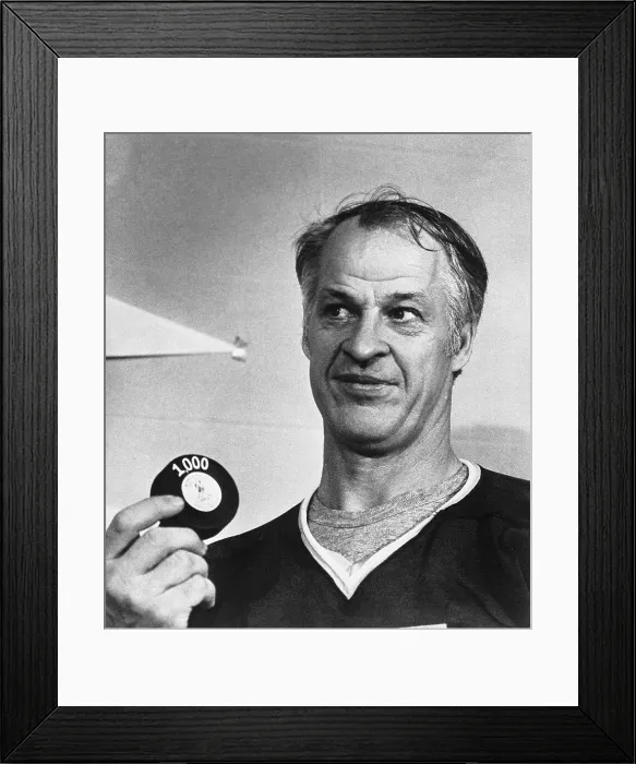 Framed Print : Gordon Howe Holding 1000th Goal Puck Framed Print : Gordon Howe Holding 1000th Goal Puck