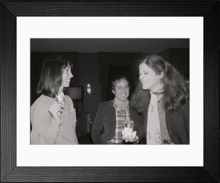 Framed Print : Shelley Duvall, Paul Simon and Gilda Radner Framed Print : Shelley Duvall, Paul Simon and Gilda Radner