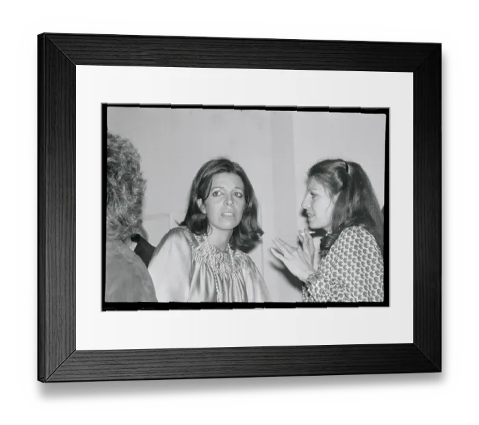 Framed Print : Portrait of Christina Onassis and Yasmin Khan Framed Print : Portrait of Christina Onassis and Yasmin Khan