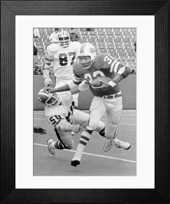 Framed Print : O.J. Simpson Breaks the Ten Thousand Yard Mark Framed Print : O.J. Simpson Breaks the Ten Thousand Yard Mark