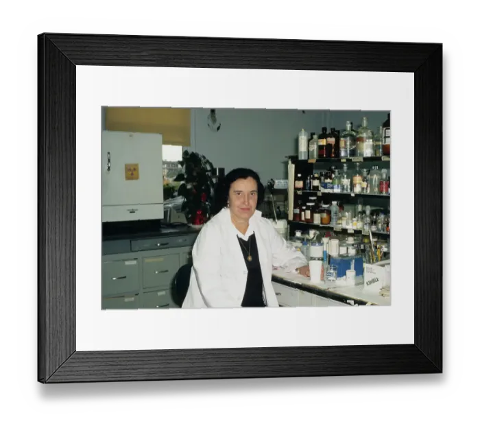 Framed Print : Dr Rosalyn Yalow Framed Print : Dr Rosalyn Yalow