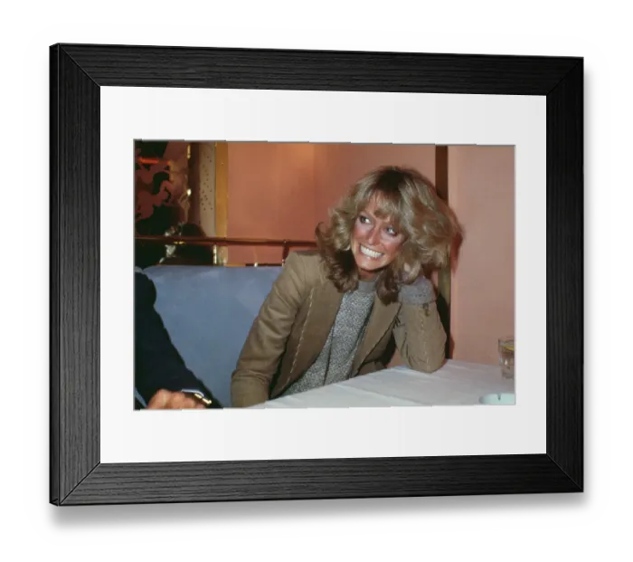 Framed Print : Farrah Fawcett-Majors Framed Print : Farrah Fawcett-Majors
