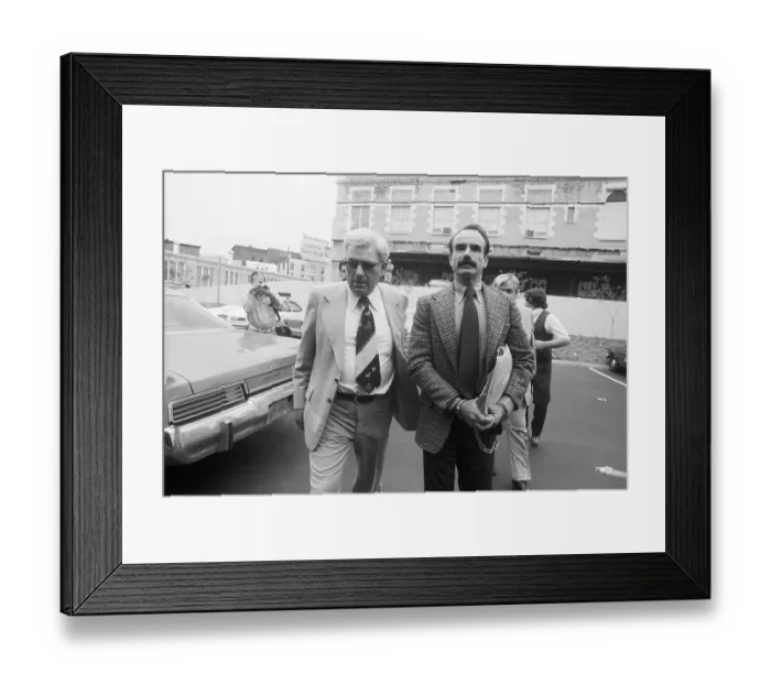 Framed Print : Gordon Liddy Entering Magistrates Office Framed Print : Gordon Liddy Entering Magistrates Office