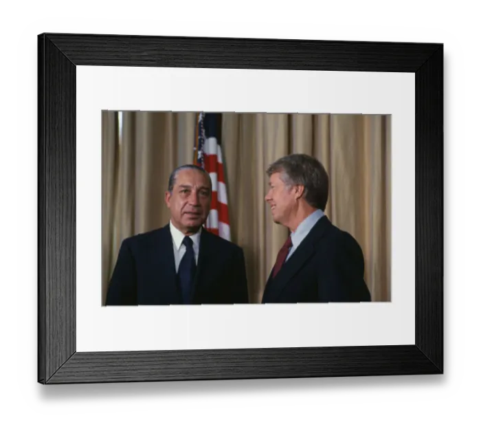 Framed Print : Jimmy Carter and Morales Cerrutti Conversing Framed Print : Jimmy Carter and Morales Cerrutti Conversing