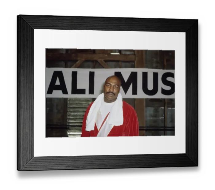 Framed Print : Earnie Shavers Framed Print : Earnie Shavers