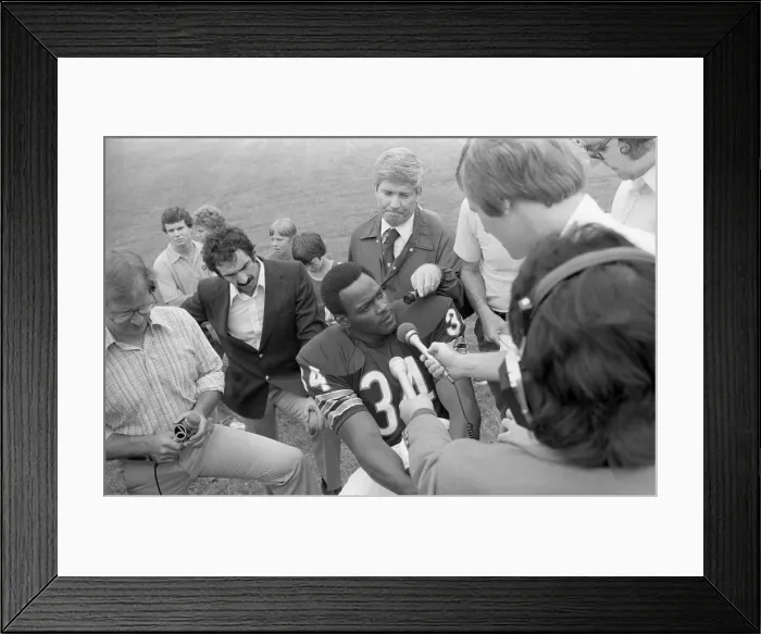 Framed Print : Walter Payton Conducts a News Conference Framed Print : Walter Payton Conducts a News Conference