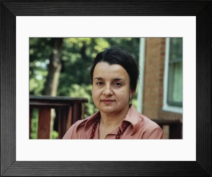 Framed Print : Blanka Shadrin