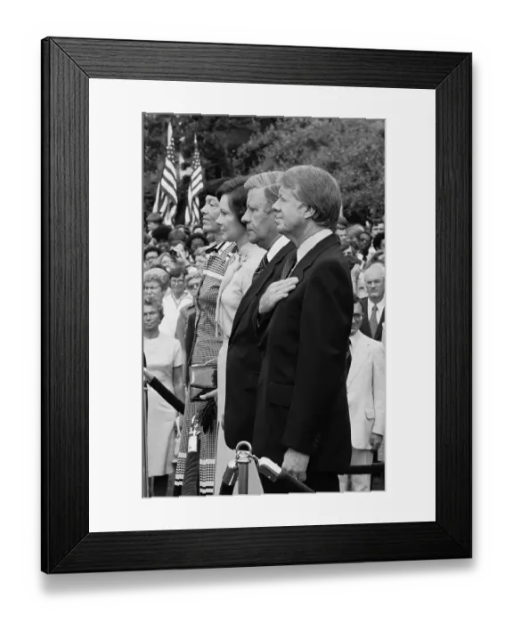 Framed Print : Jimmy Carter with Helmut Schmidt and Others Framed Print : Jimmy Carter with Helmut Schmidt and Others