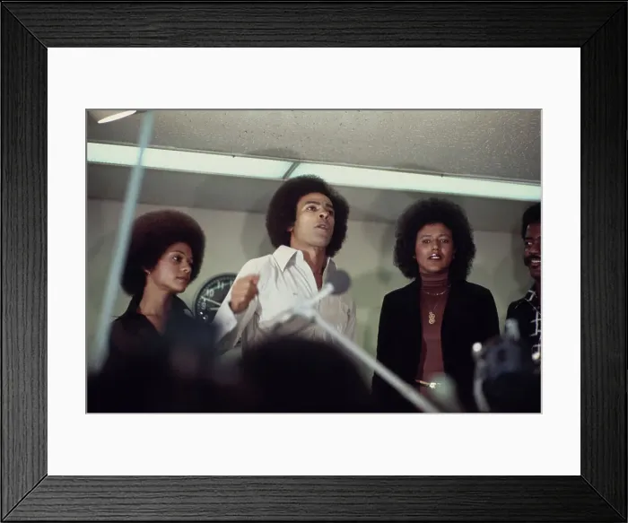 Framed Print : Huey Newton, Black Panther Party Framed Print : Huey Newton, Black Panther Party