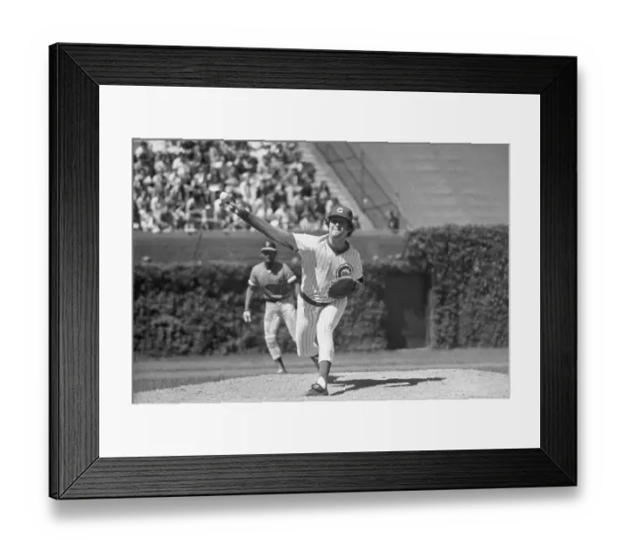 Framed Print : Front View of Bruce Sutter Pitching