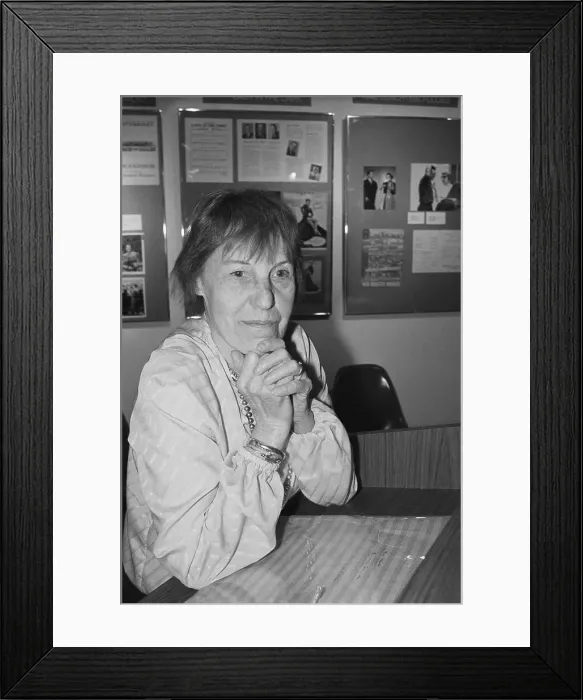 Framed Print : Lotte Lenya Framed Print : Lotte Lenya