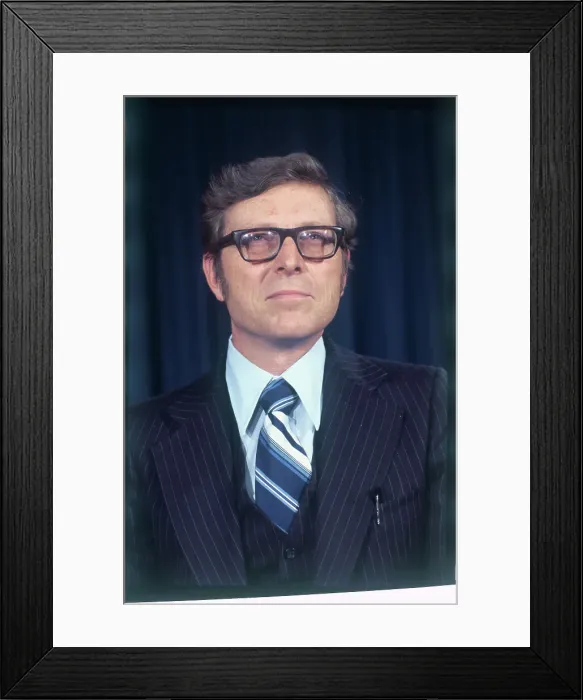 Framed Print : Portrait of Pete Domenici Framed Print : Portrait of Pete Domenici