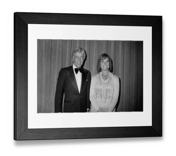 Framed Print : Portrait of Mary Tyler Moore and Dick Van Dyke Framed Print : Portrait of Mary Tyler Moore and Dick Van Dyke