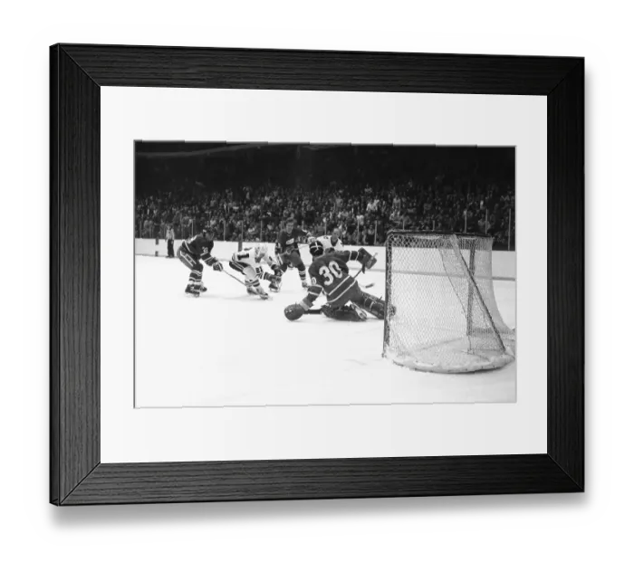 Framed Print : Stan Mikita Scoring 500th Goal Framed Print : Stan Mikita Scoring 500th Goal