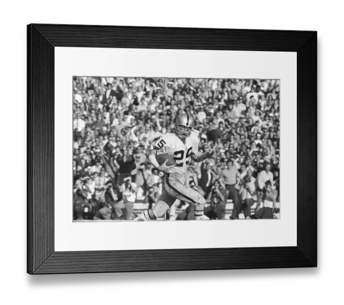 Framed Print : Fred Biletnikoff Running with Ball Framed Print : Fred Biletnikoff Running with Ball