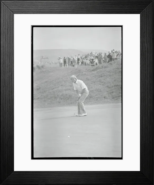 Framed Print : Jack Nicklaus in the British Open Framed Print : Jack Nicklaus in the British Open