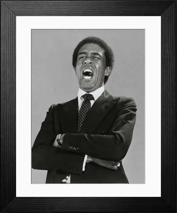 Framed Print : Richard Pryor Waist Up Framed Print : Richard Pryor Waist Up