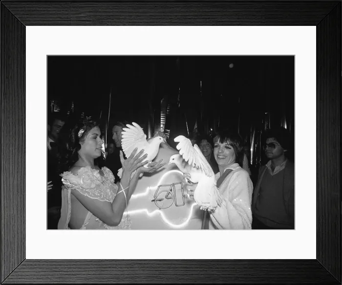 Framed Print : Bianca Jagger and Liza Minnelli Framed Print : Bianca Jagger and Liza Minnelli