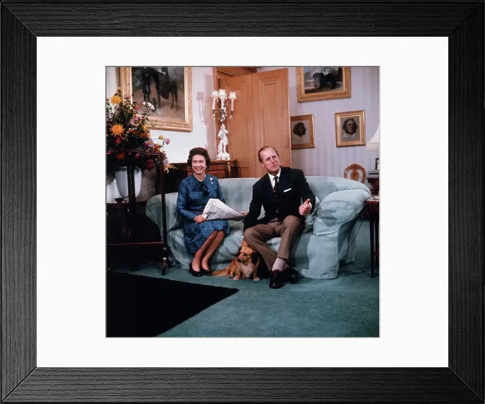 Framed Print : Queen Elizabeth and Prince Philip Relaxing on Couch Framed Print : Queen Elizabeth and Prince Philip Relaxing on Couch