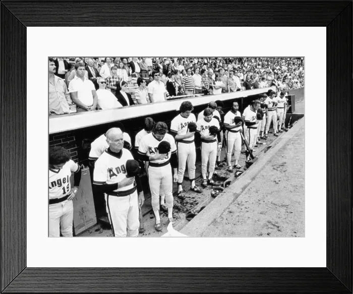 Framed Print : Angels Stand for a Moment of Silence
