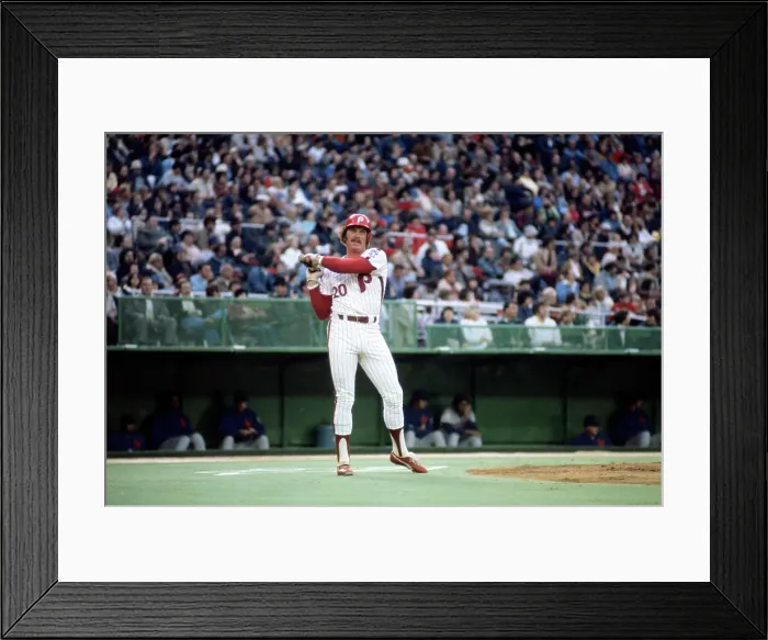Framed Print : Mike Schmidt Swinging Bat Framed Print : Mike Schmidt Swinging Bat