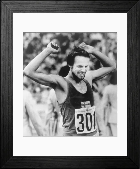 Framed Print : Lasse Viren Celebrating Framed Print : Lasse Viren Celebrating