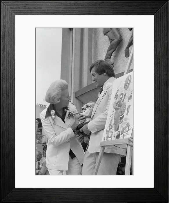 Framed Print : Mrs. Vince Lombardi Speaking About NFL Hall of Fame Framed Print : Mrs. Vince Lombardi Speaking About NFL Hall of Fame