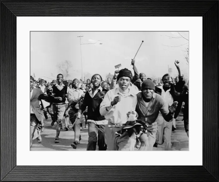Framed Print : Rioting in Soweto Framed Print : Rioting in Soweto