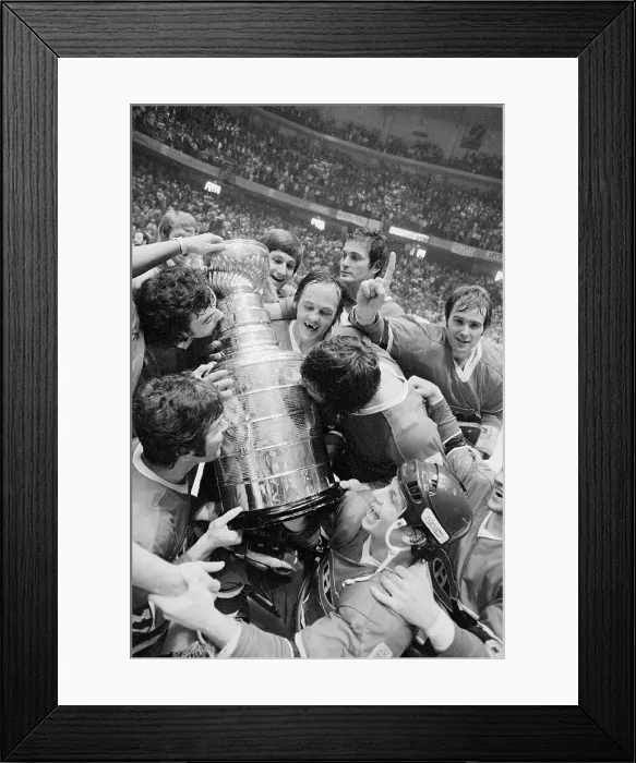 Framed Print : Montreal Canadiens Celebrating Stanley Cup Victory Framed Print : Montreal Canadiens Celebrating Stanley Cup Victory