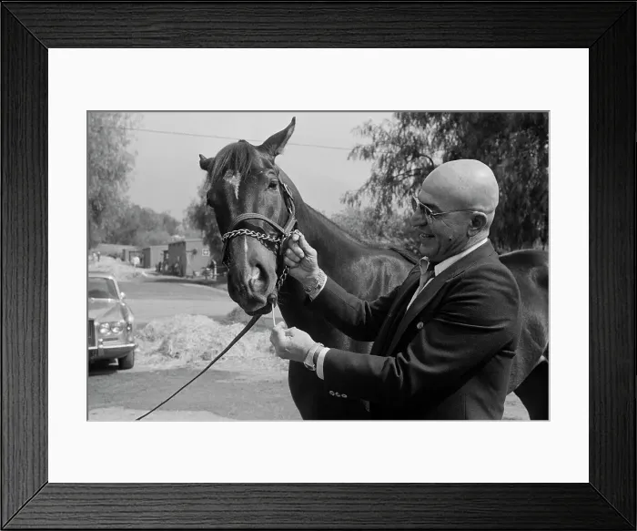 Framed Print : Telly Savalas with Racehorse Telly's Pop Framed Print : Telly Savalas with Racehorse Telly's Pop