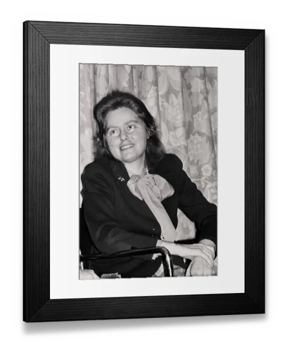 Framed Print : Cellist Jacqueline Dupre Seated Framed Print : Cellist Jacqueline Dupre Seated
