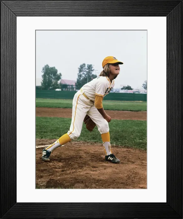 Framed Print : Tatum O'Neal Starring in The Bad News Bears Framed Print : Tatum O'Neal Starring in The Bad News Bears