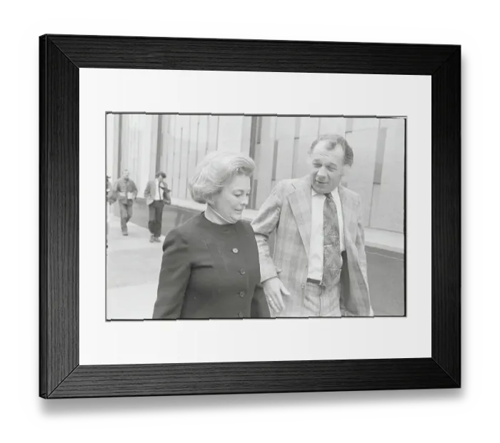 Framed Print : Attorney F. Lee Bailey with His Client Catherine Hearst Framed Print : Attorney F. Lee Bailey with His Client Catherine Hearst