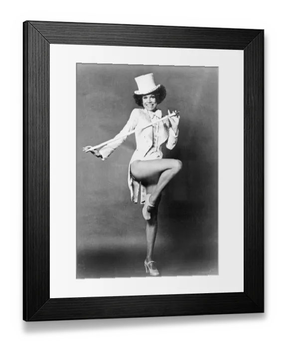 Framed Print : Portrait of Mary Tyler Moore Framed Print : Portrait of Mary Tyler Moore
