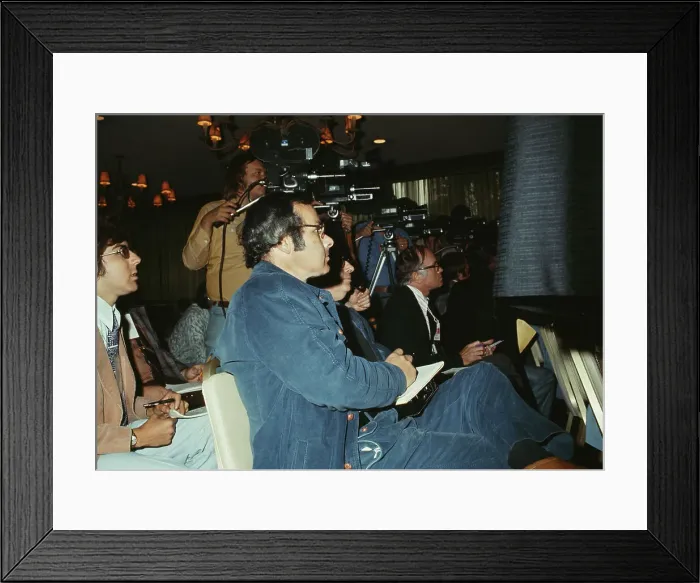Framed Print : UPI Reporter Arnold Sawislak Framed Print : UPI Reporter Arnold Sawislak