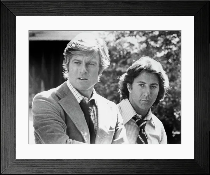 Framed Print : Robert Redford and Dustin Hoffman in All the President's Men Framed Print : Robert Redford and Dustin Hoffman in All the President's Men