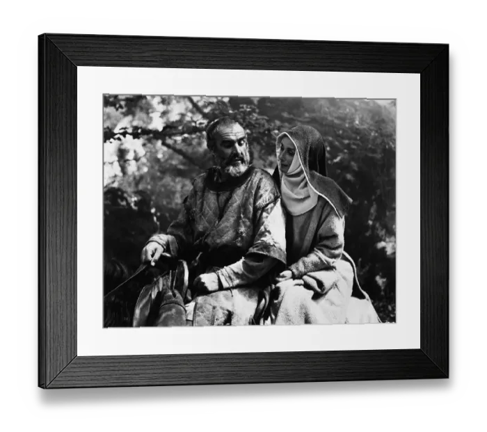 Framed Print : Sean Connery and Audrey Hepburn in Robin and Marian Framed Print : Sean Connery and Audrey Hepburn in Robin and Marian
