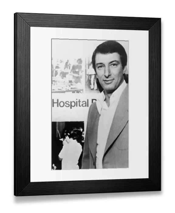 Framed Print : Self-Awarness Lecturer Werner Erhard Framed Print : Self-Awarness Lecturer Werner Erhard