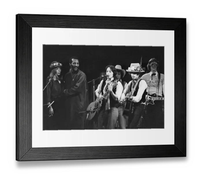 Framed Print : Joan Baez and Bob Dylan Performing