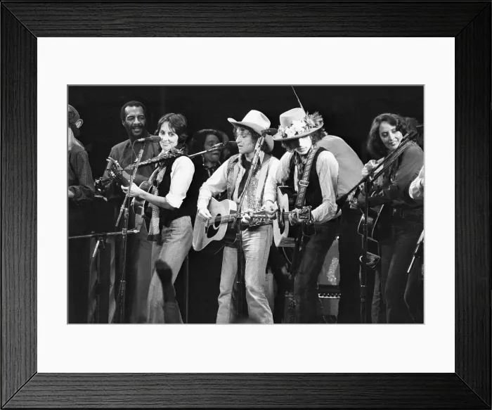 Framed Print : Joan Baez, Ramblin Jack Elliott, and Bob Dylan Performing Framed Print : Joan Baez, Ramblin Jack Elliott, and Bob Dylan Performing