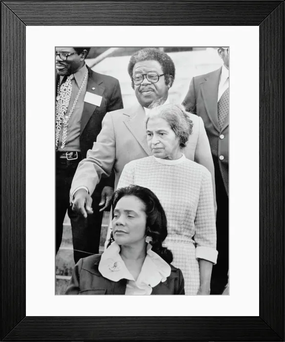 Framed Print : Coretta Scott King Standing in Front of Rosa Parks and Ralph Abernathy
